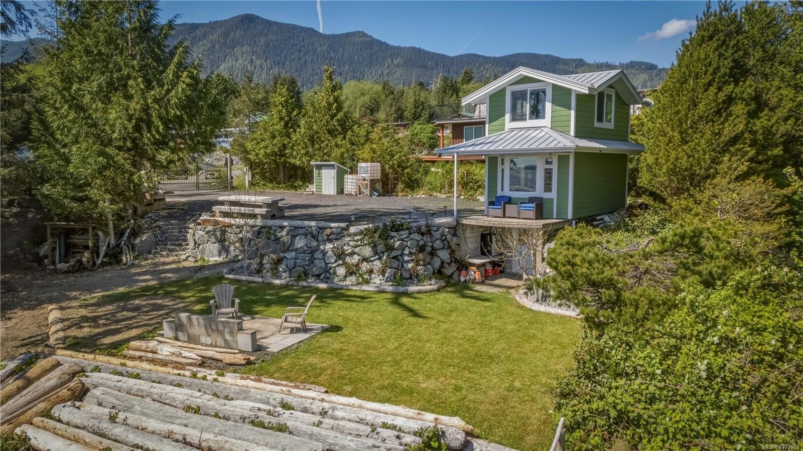 1006 Seventh Ave, Ucluelet, BC