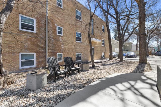 1018 Corydon Ave, Winnipeg, MB