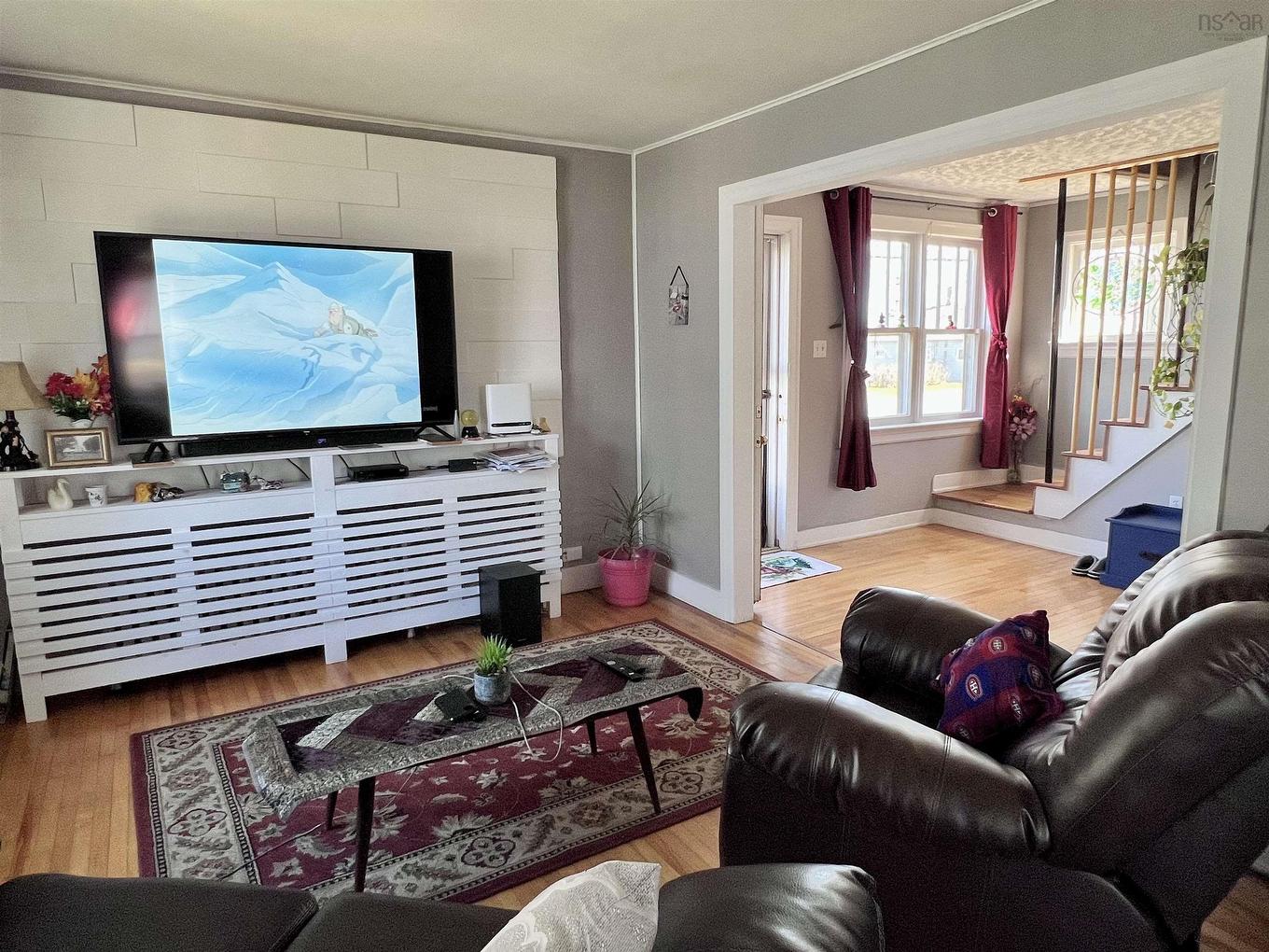 166 North Foord Street, Stellarton, NS