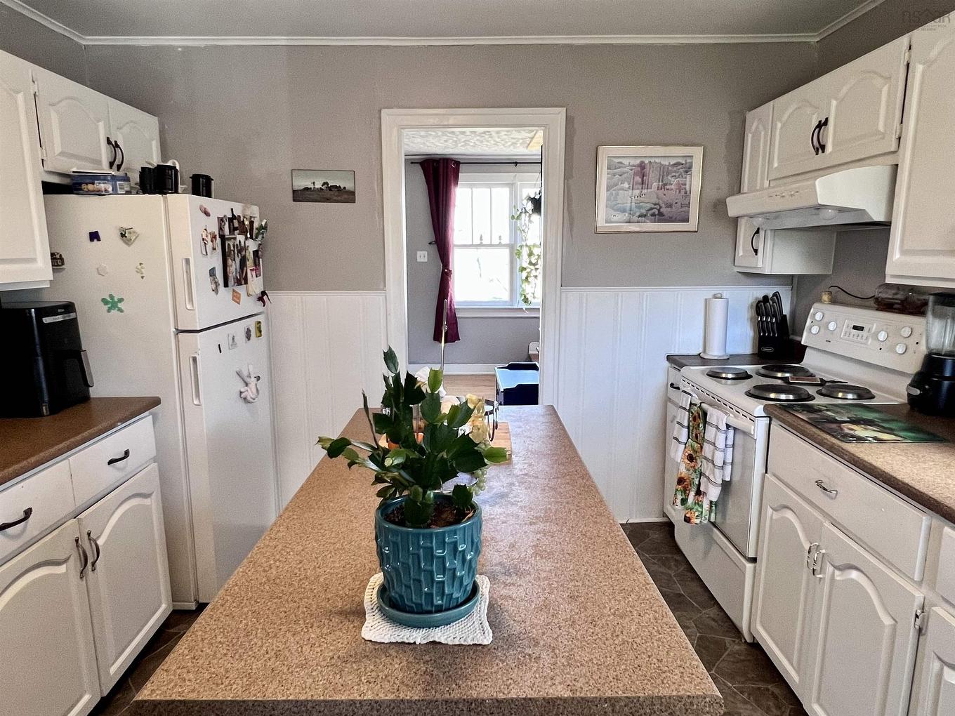 166 North Foord Street, Stellarton, NS