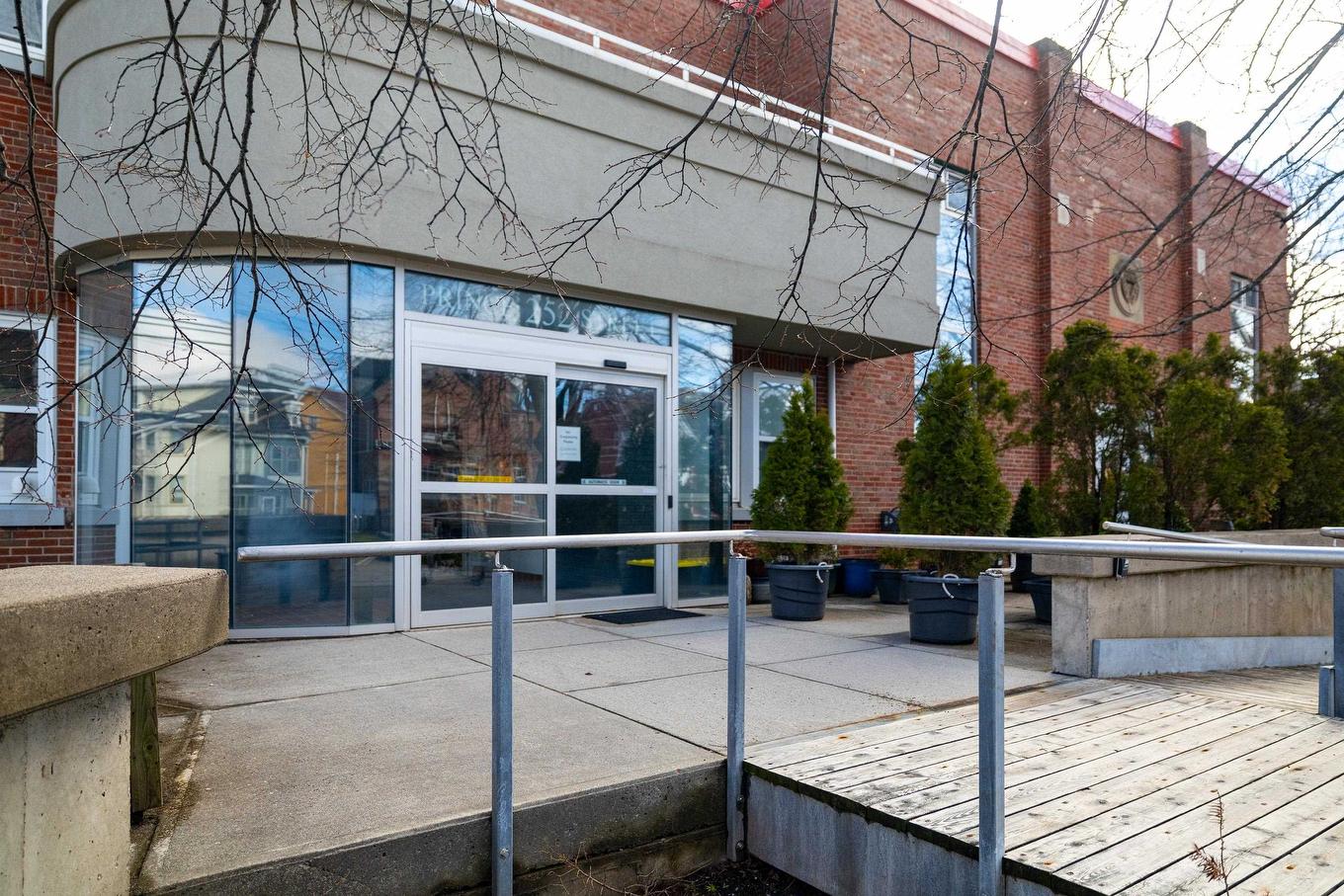 7 252 Prince Street, Charlottetown, PE