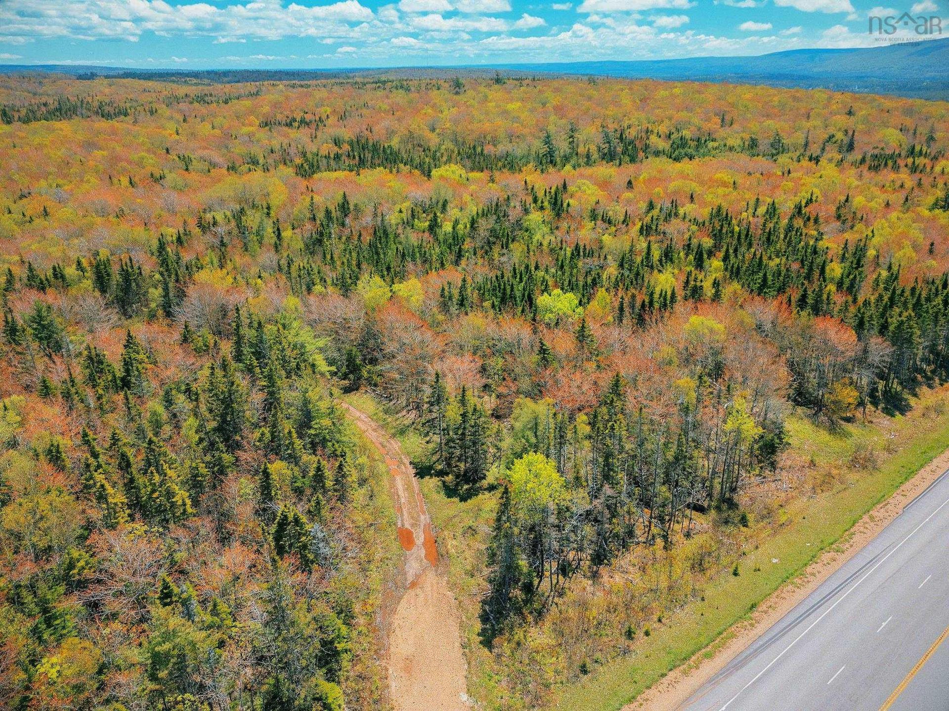 No. 105 Highway, Glendale, NS