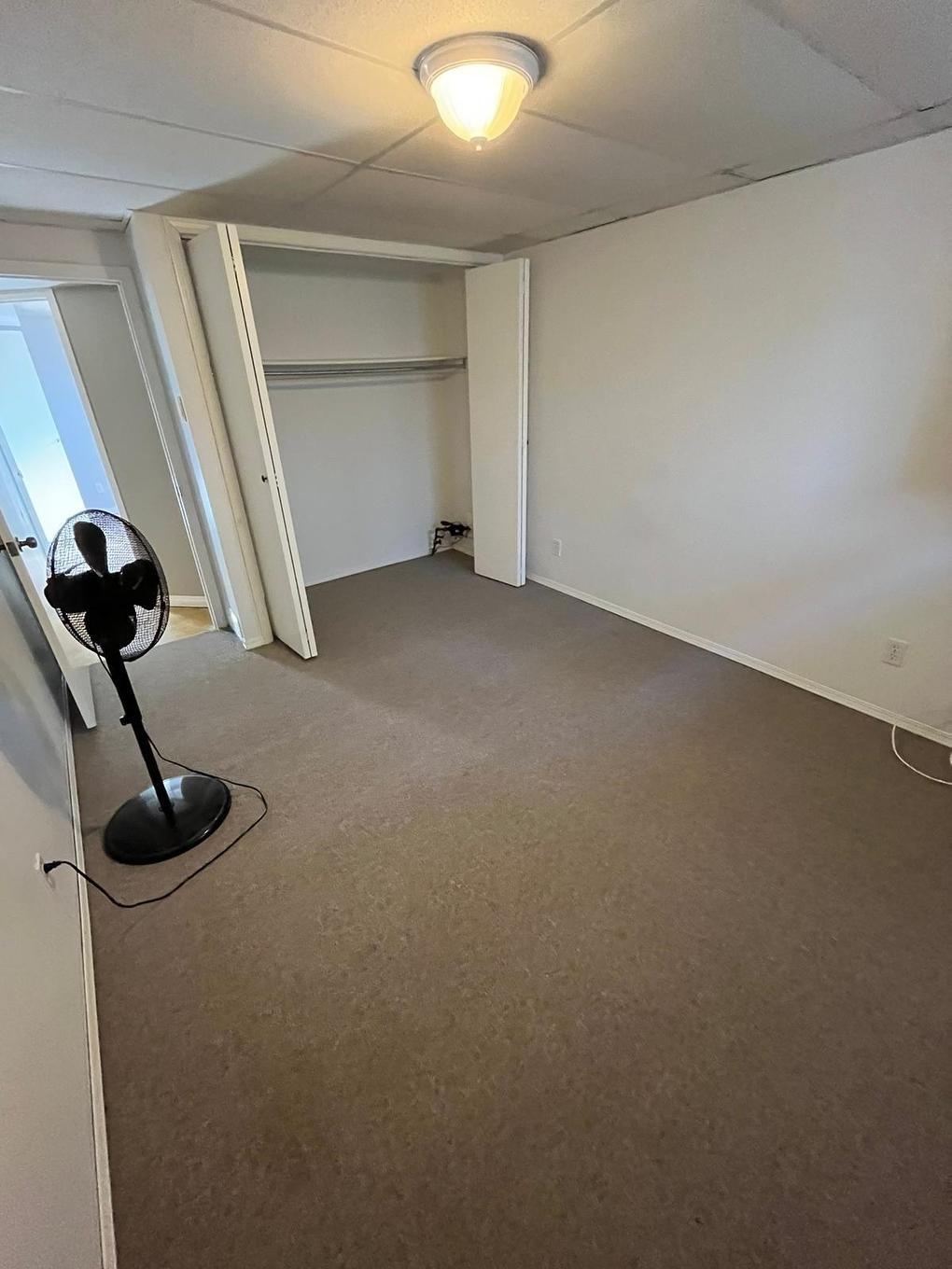558 Van Norman, Thunder Bay, ON - Indoor Photo Showing Other Room