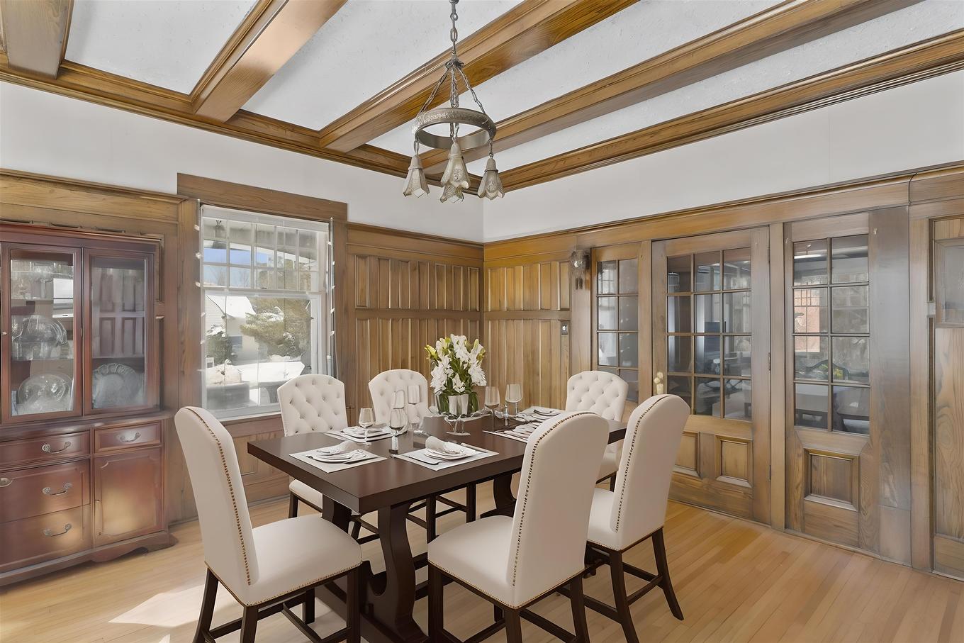 43 Summit Avenue, Thunder Bay, ON - Indoor Photo Showing Dining Room