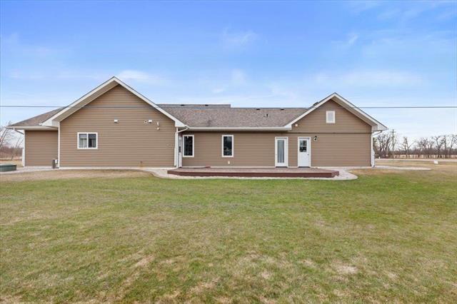 26005 27 Rd, Grunthal, MB