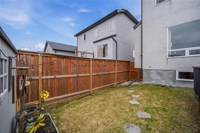 92 Margaret Swann Dr, Winnipeg, MB