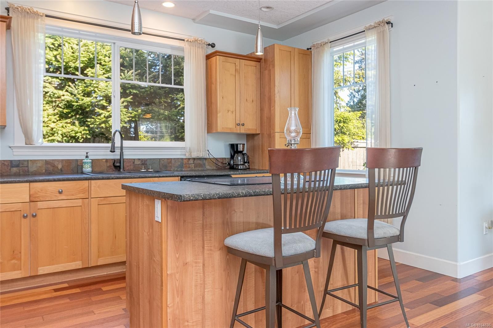 3930 Bovanis Rd, Bowser, BC