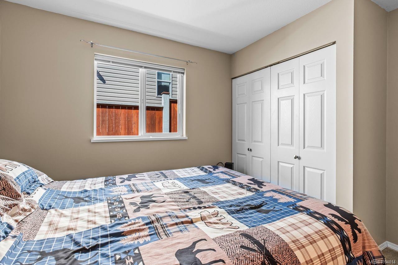 1076 Springbok Rd, Campbell River, BC