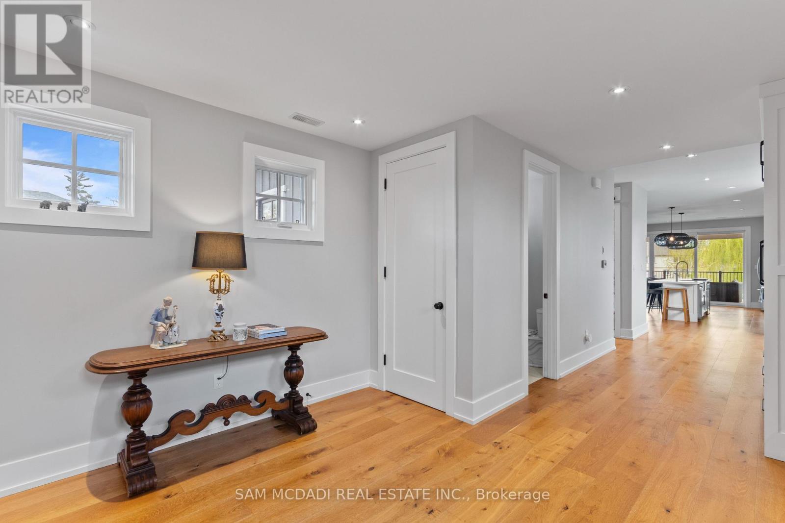 3047 Grenville Drive, Mississauga, ON - Indoor Photo Showing Other Room