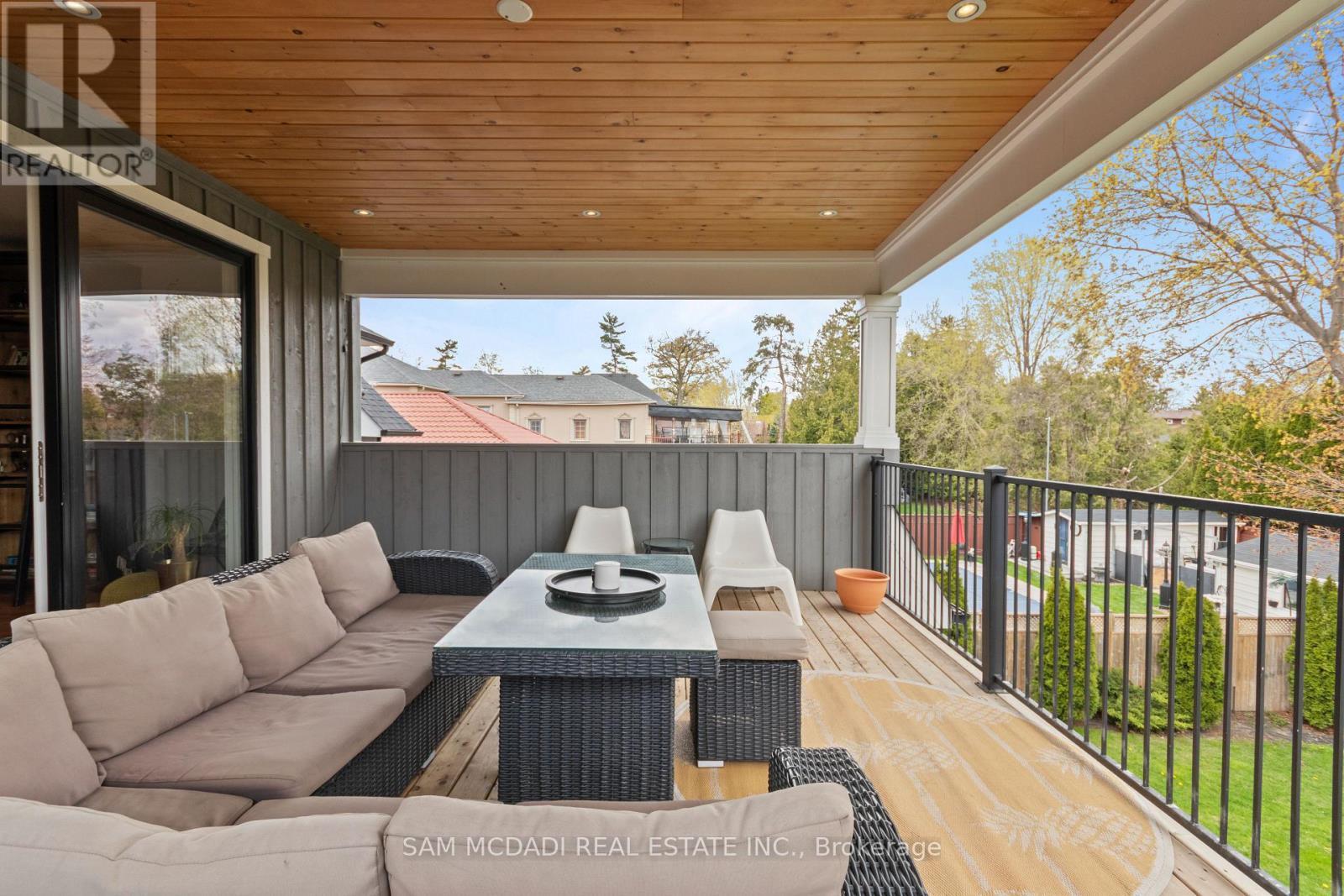 3047 Grenville Drive, Mississauga, ON - Outdoor With Deck Patio Veranda With Exterior