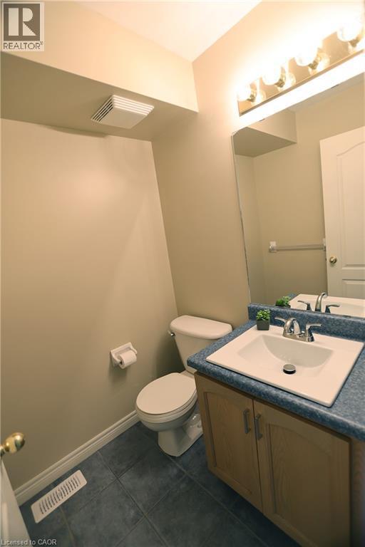 2 Harbour Drive Unit# 9, Hamilton, ON - Indoor Photo Showing Bathroom