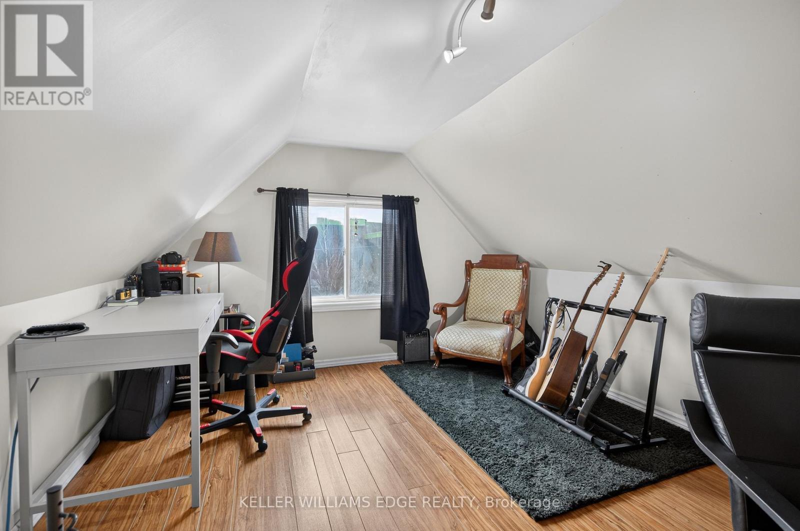 209 Glendale Avenue N, Hamilton, ON - Indoor Photo Showing Office