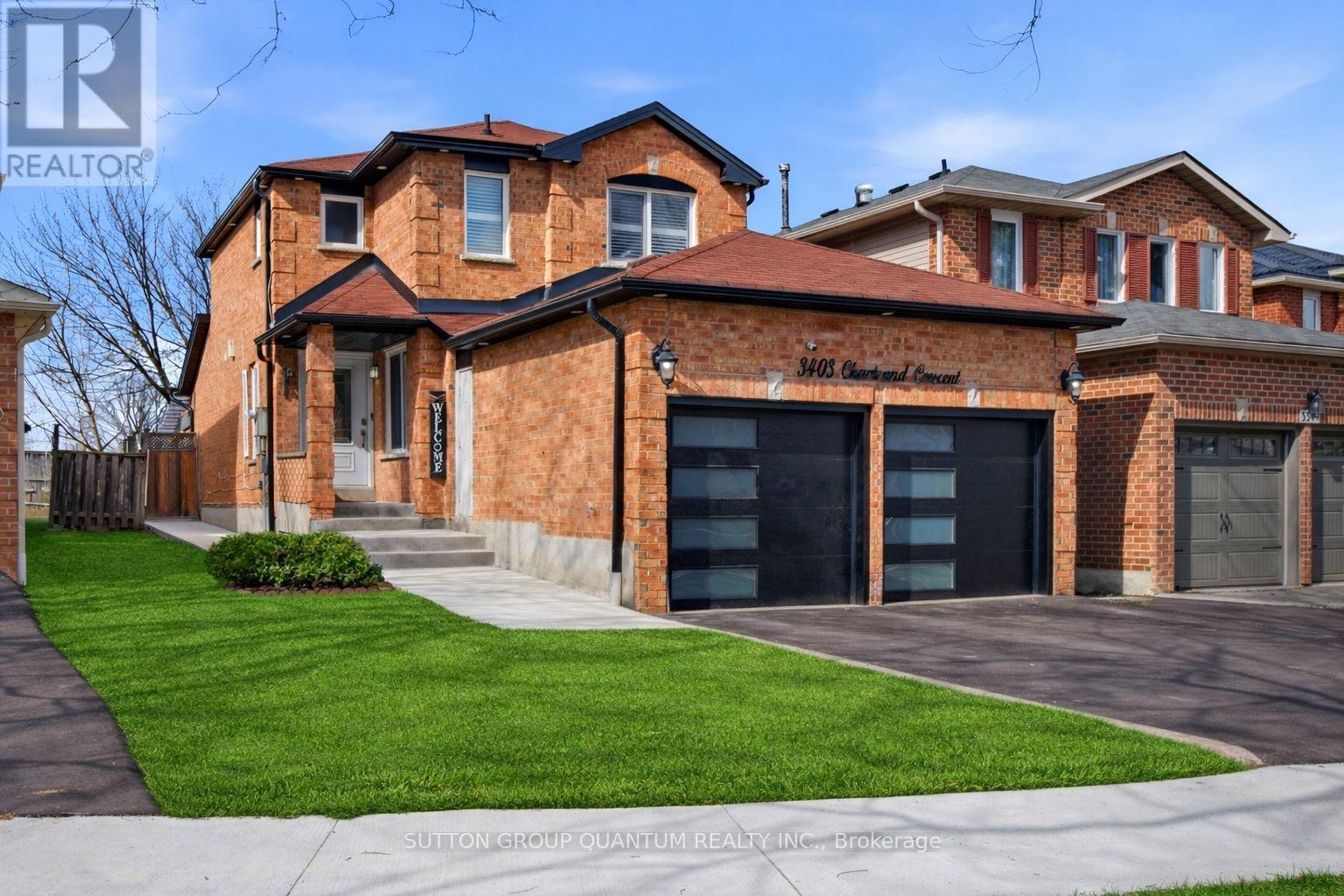 3403 Chartrand Crescent, Mississauga, ON - Outdoor With Facade