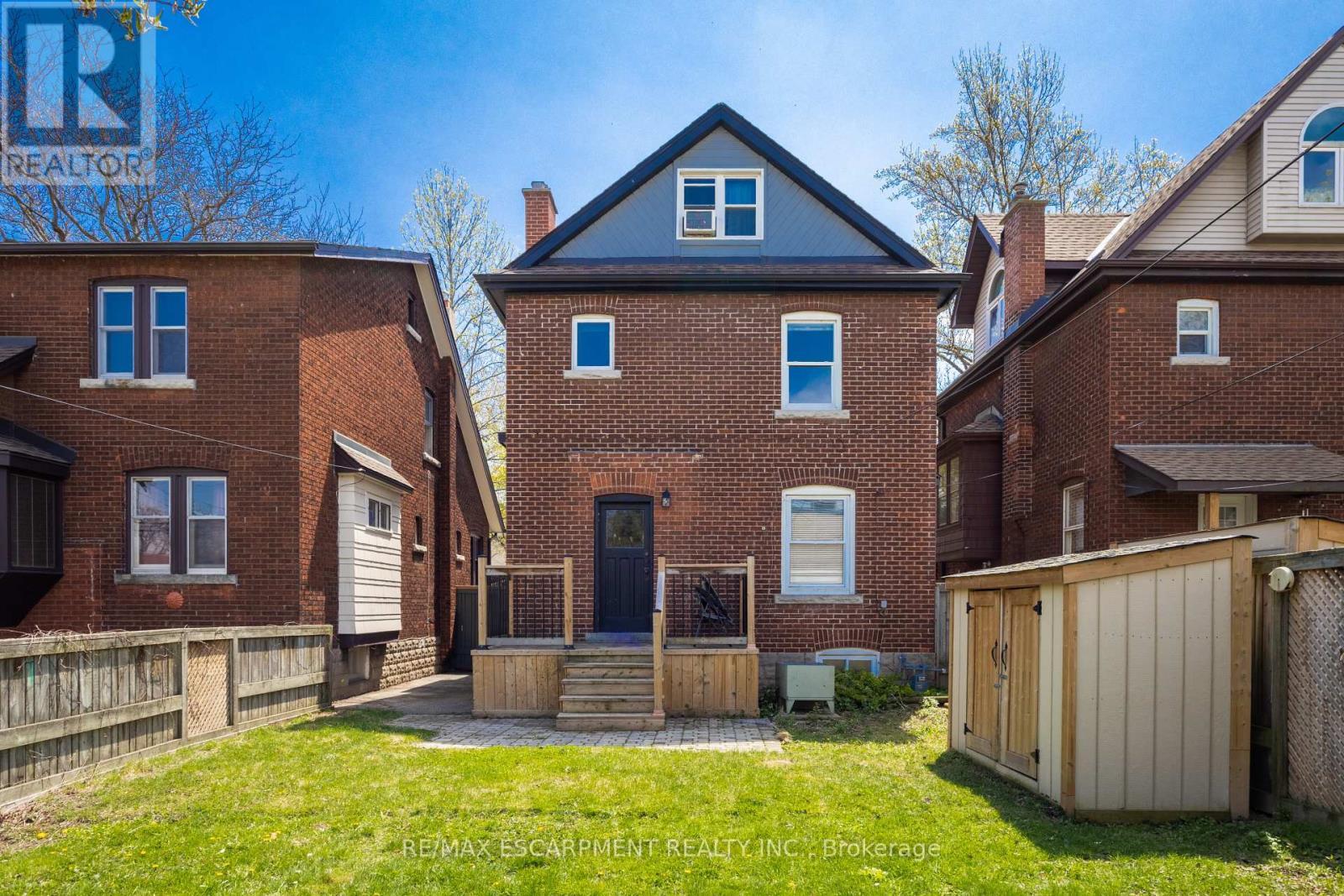 84 South Oval, Hamilton, ON - Outdoor With Exterior