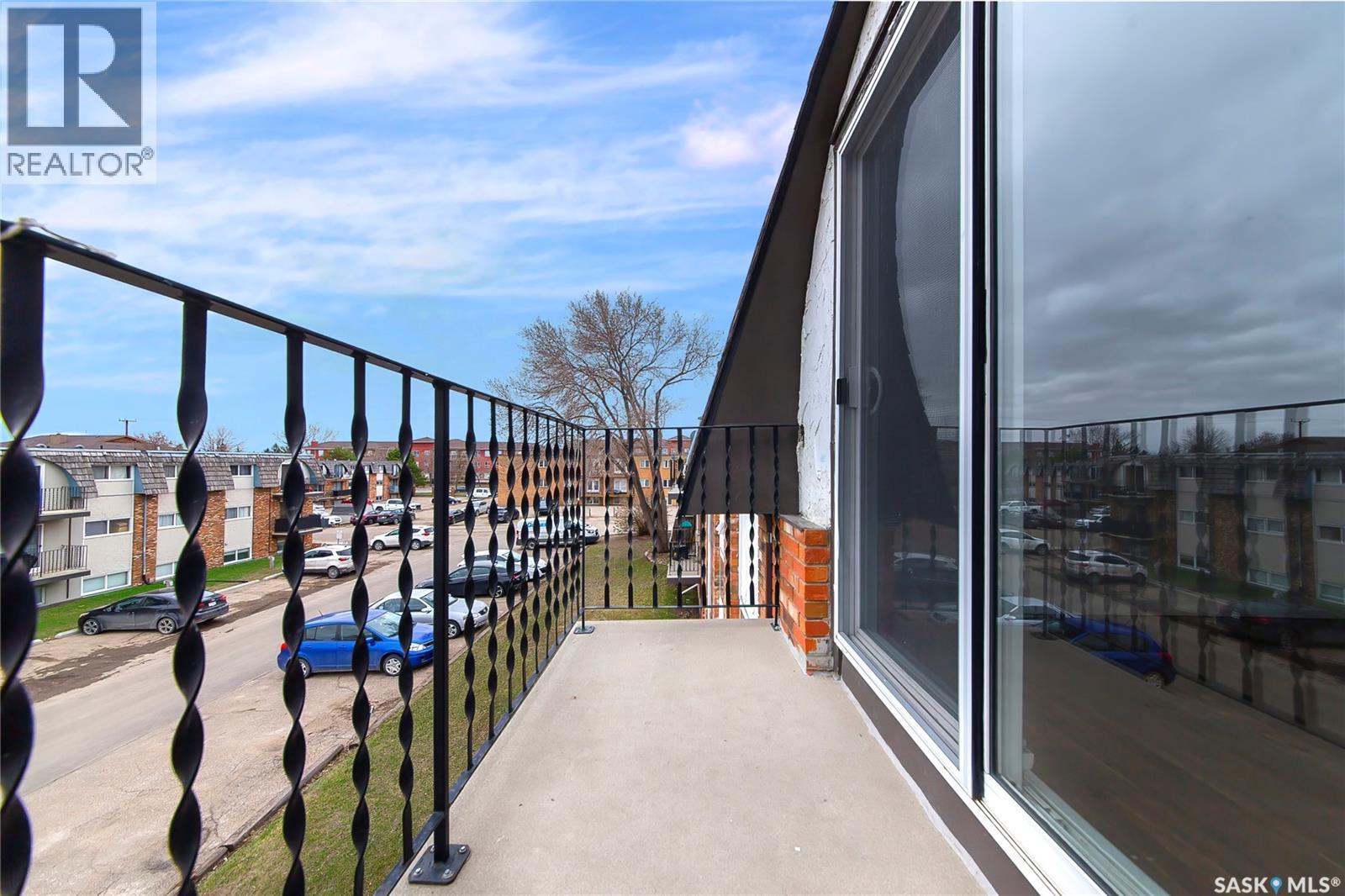17 3625 Chaben Place, Saskatoon, SK - Outdoor