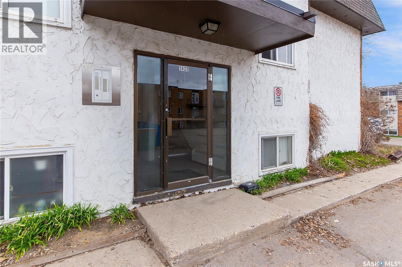 17 3625 Chaben Place, Saskatoon, SK - Outdoor