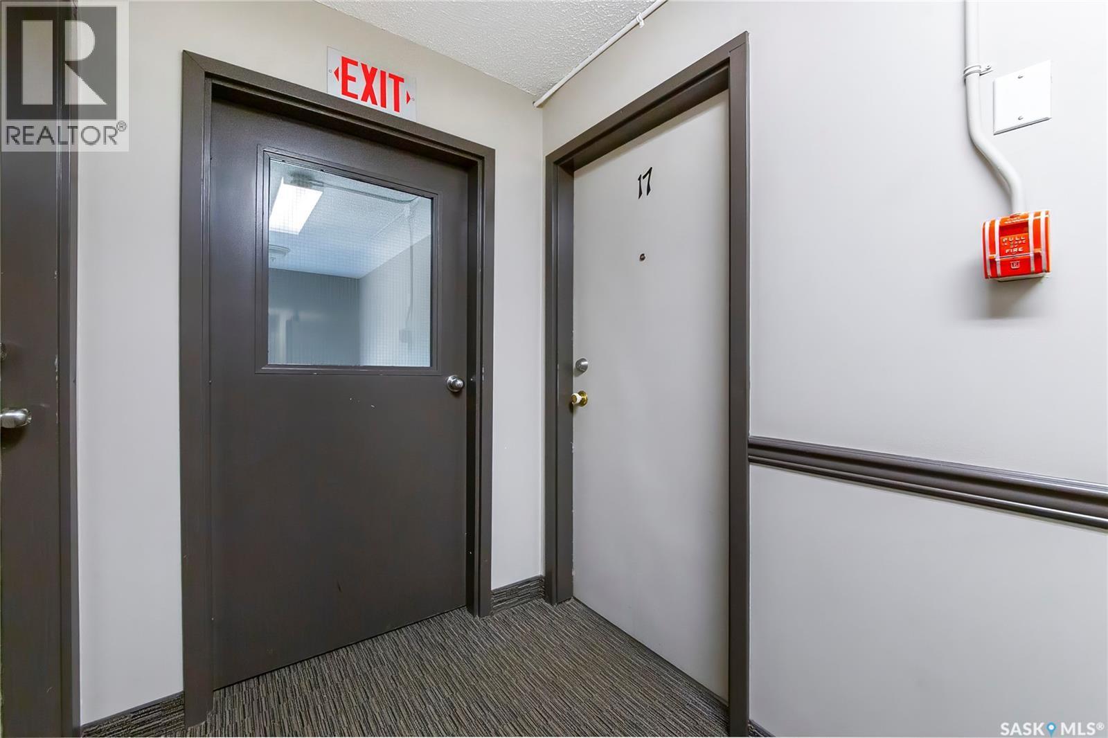 17 3625 Chaben Place, Saskatoon, SK - Indoor Photo Showing Other Room