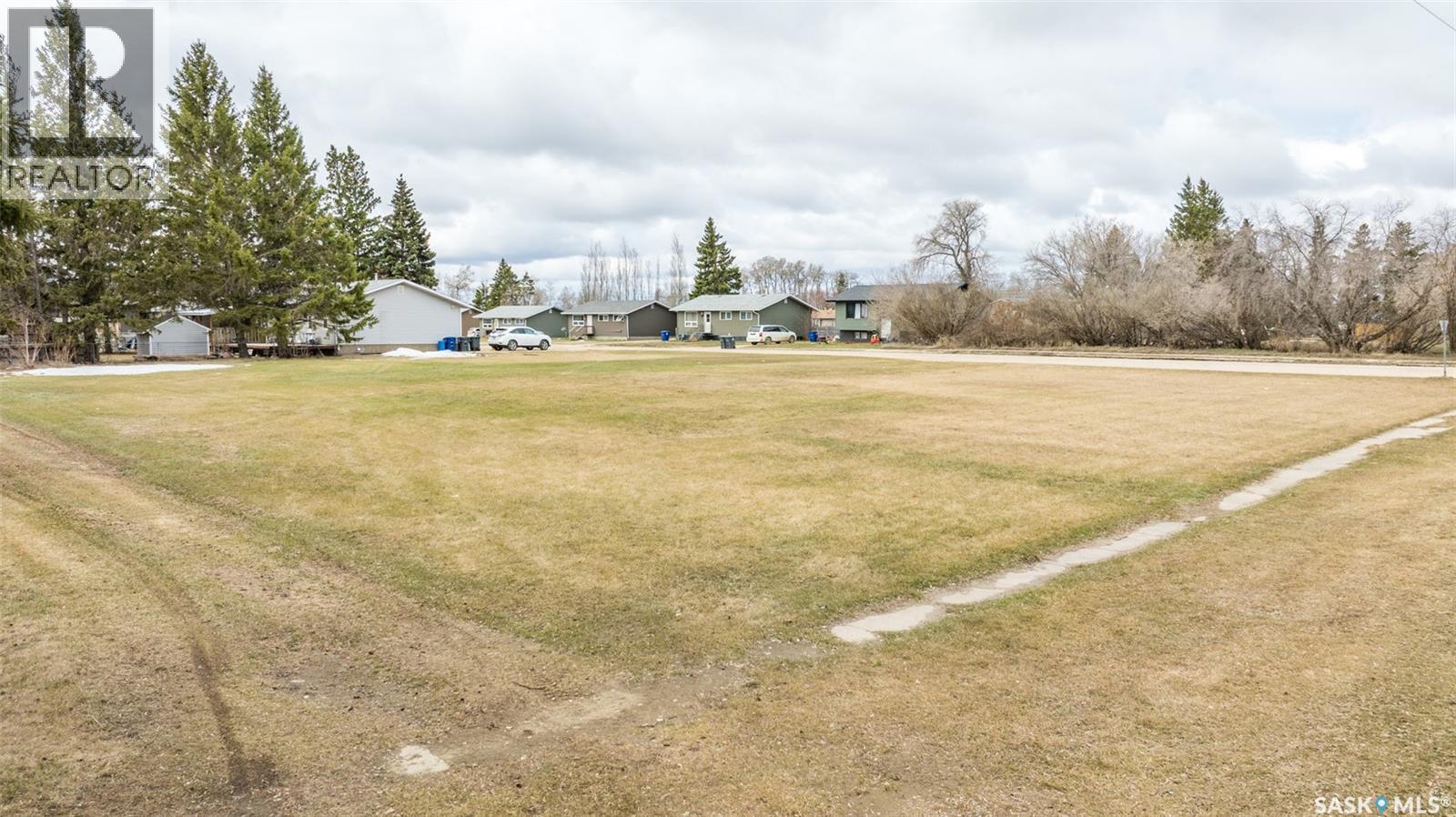 560 1St Avenue S, Duck Lake, SK