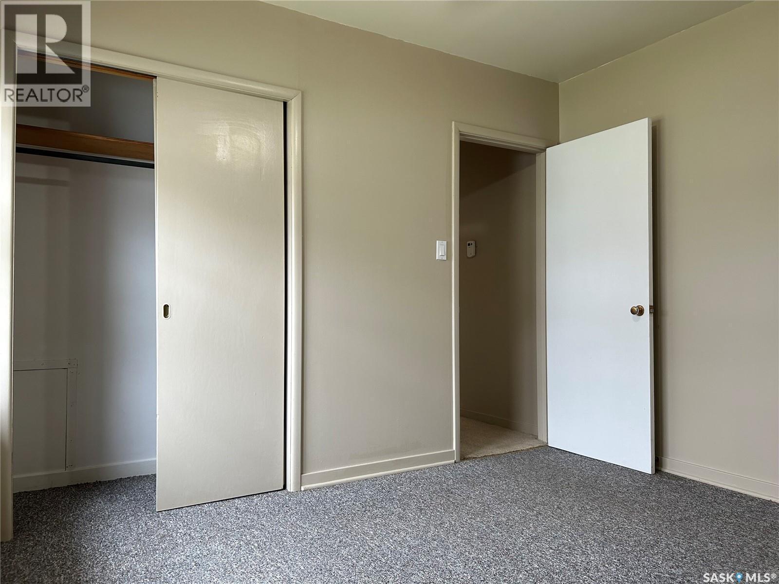 1809 2Nd Street, Estevan, SK - Indoor