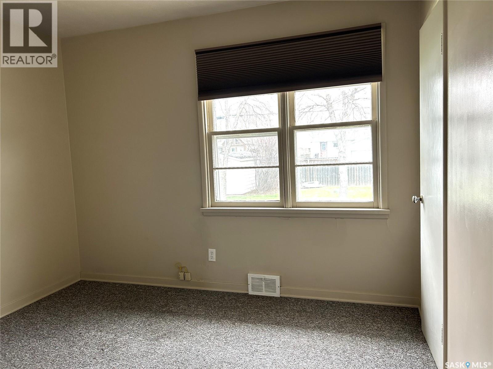 1809 2Nd Street, Estevan, SK - Indoor Photo Showing Other Room