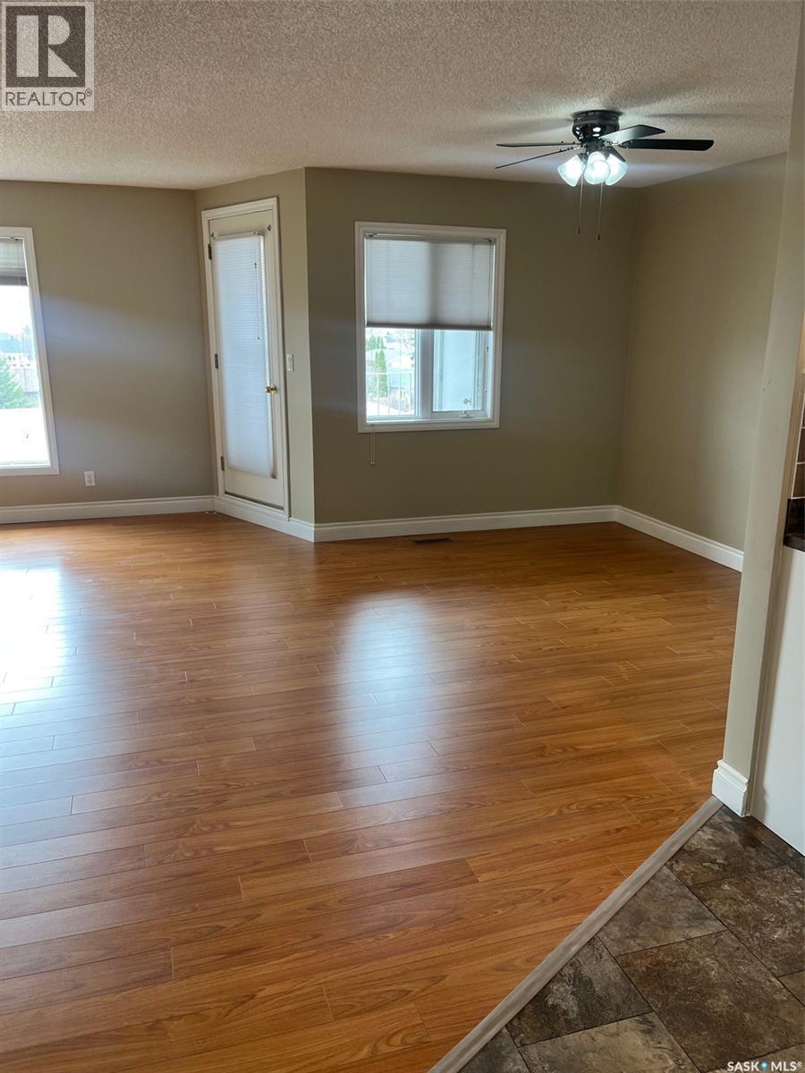 304 408 Heritage Drive, Estevan, SK - Indoor Photo Showing Other Room