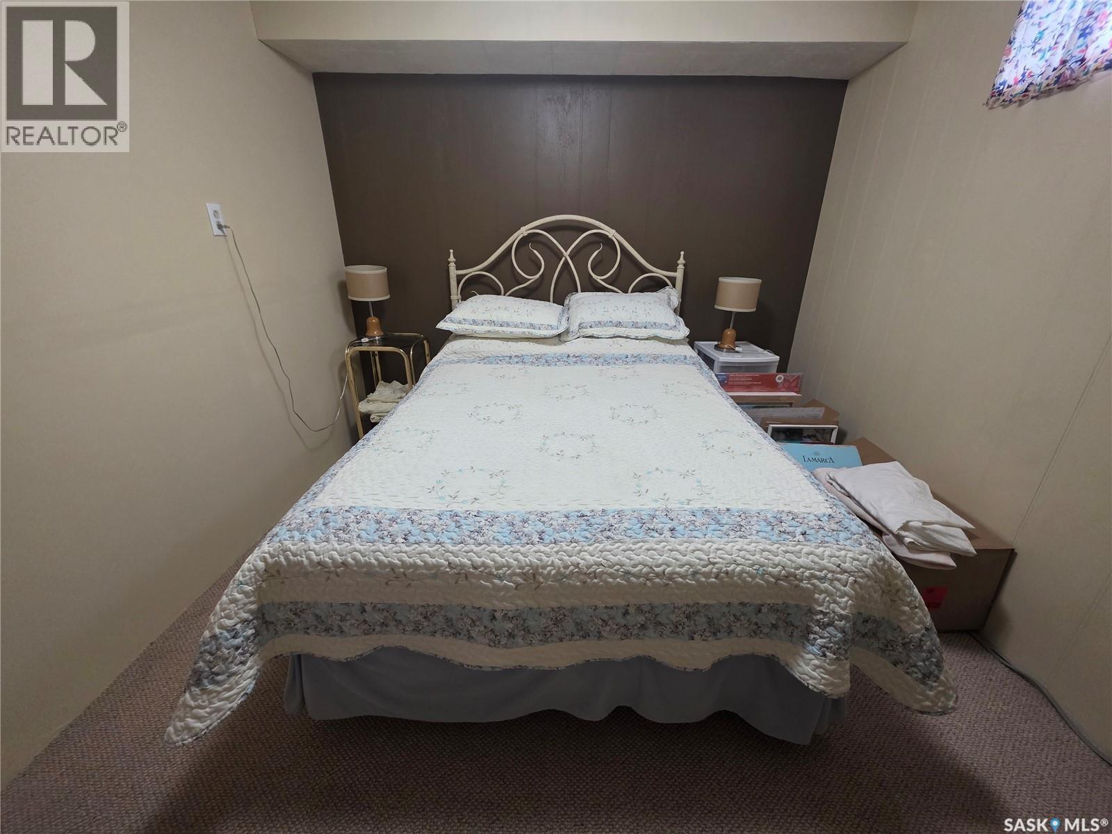 1841 Gibbs Road, Estevan, SK - Indoor Photo Showing Bedroom