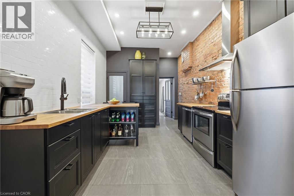 252 King Street W, Hamilton, ON - Indoor Photo Showing Kitchen With Stainless Steel Kitchen With Upgraded Kitchen