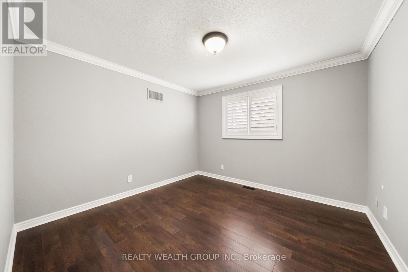 185 Regency View Heights, Vaughan, ON - Indoor Photo Showing Other Room