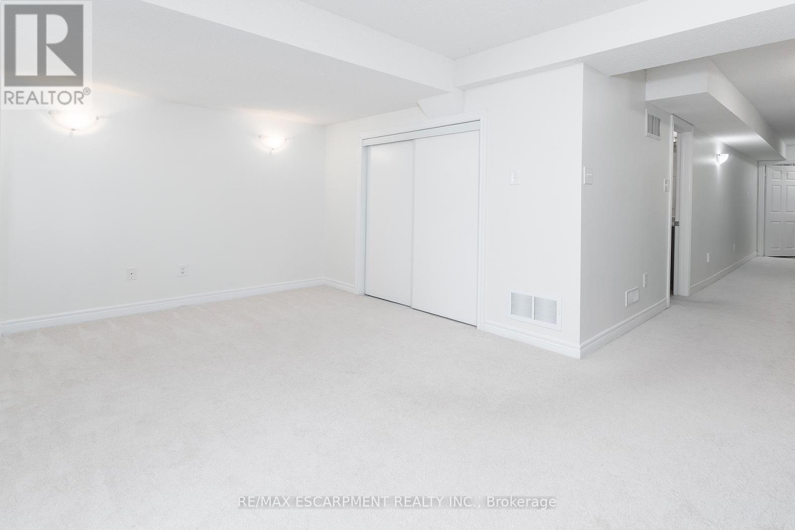 25 - 233 Duskywing Way, Oakville, ON - Indoor Photo Showing Other Room