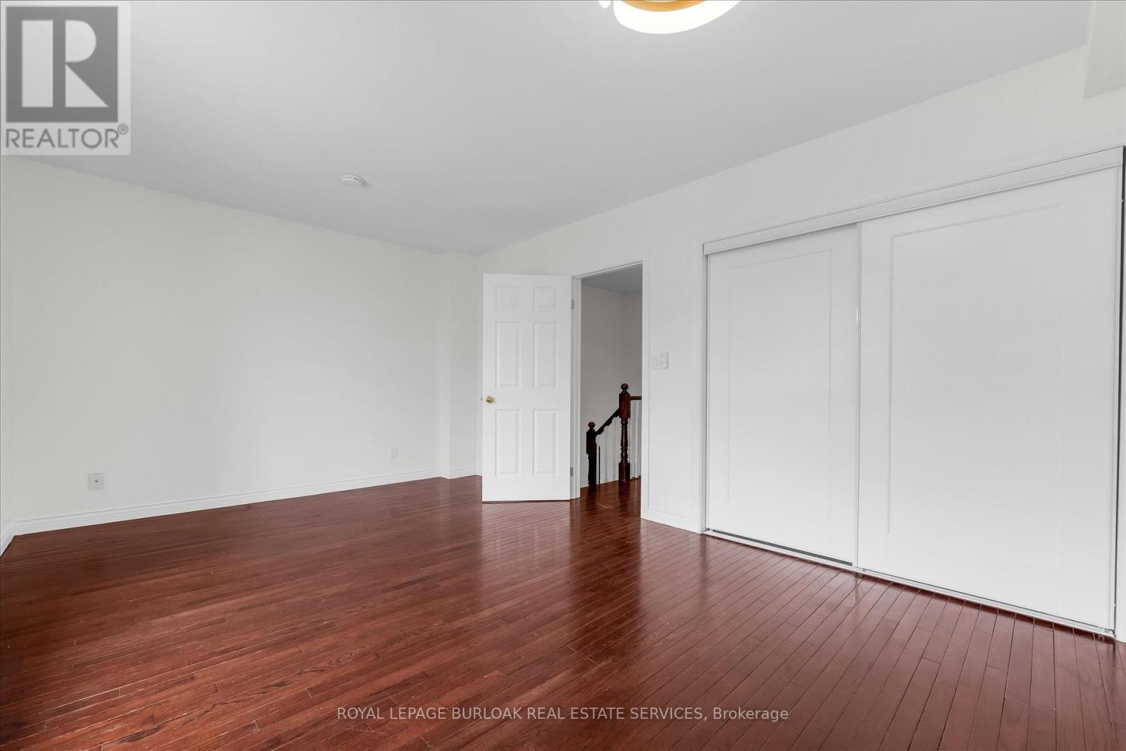 1389 Lakeshore Road, Burlington, ON - Indoor Photo Showing Other Room
