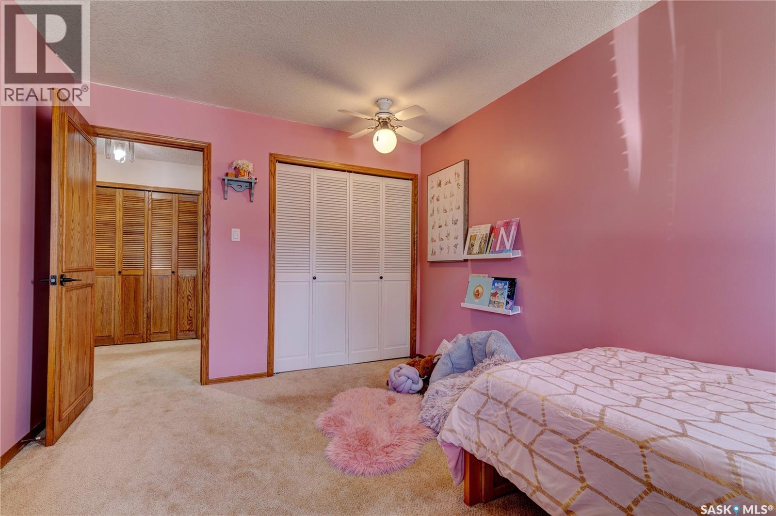 1434 Sidler Drive N, Regina, SK - Indoor Photo Showing Bedroom