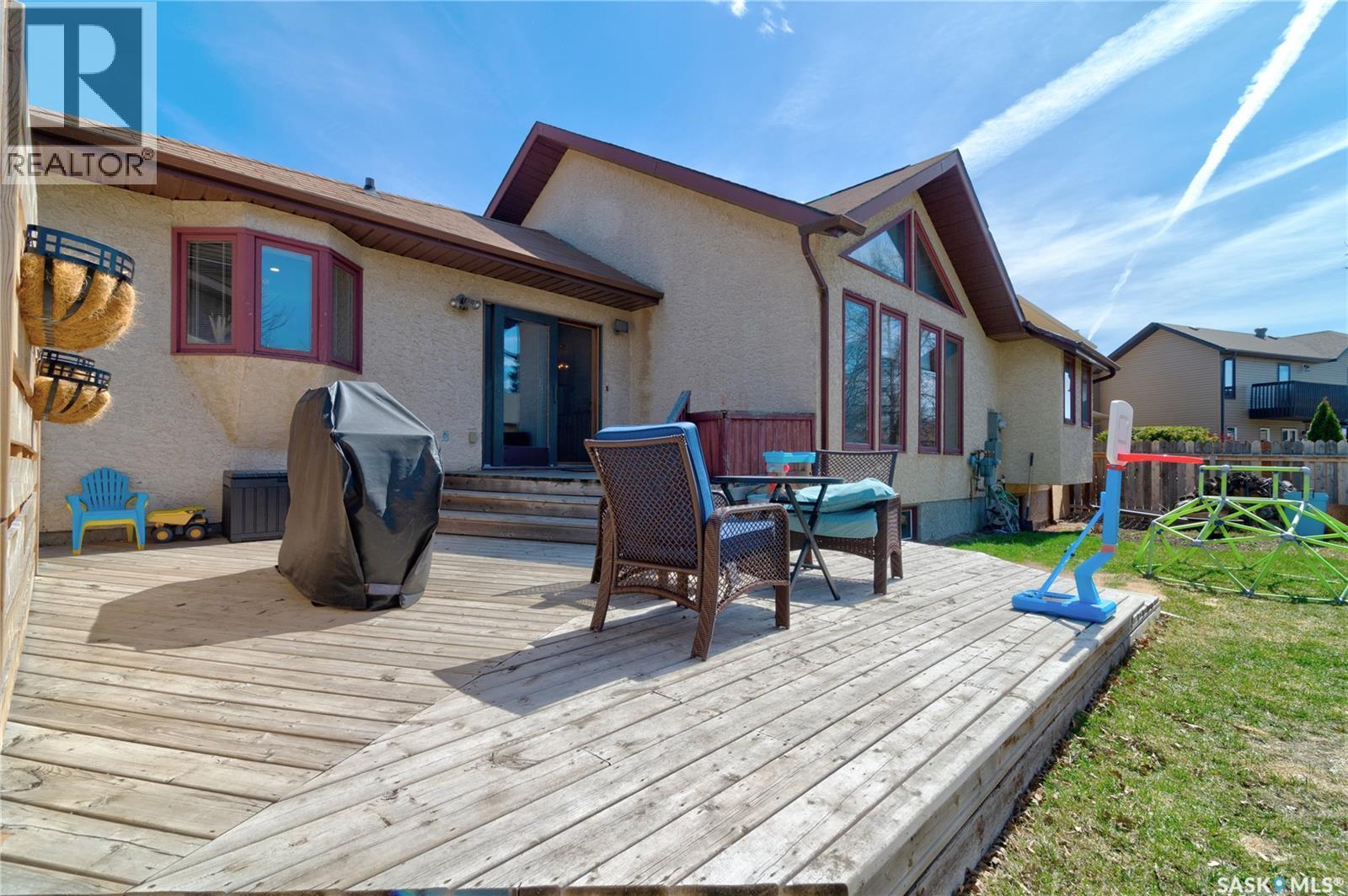 1434 Sidler Drive N, Regina, SK - Outdoor With Deck Patio Veranda With Exterior