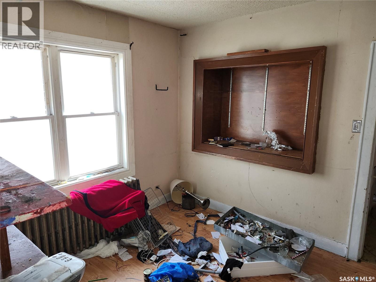 1716 Ottawa Street, Regina, SK - Indoor Photo Showing Other Room
