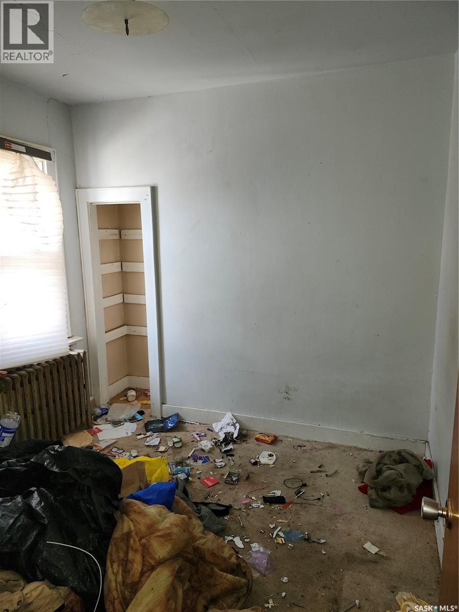 1716 Ottawa Street, Regina, SK - Indoor Photo Showing Other Room