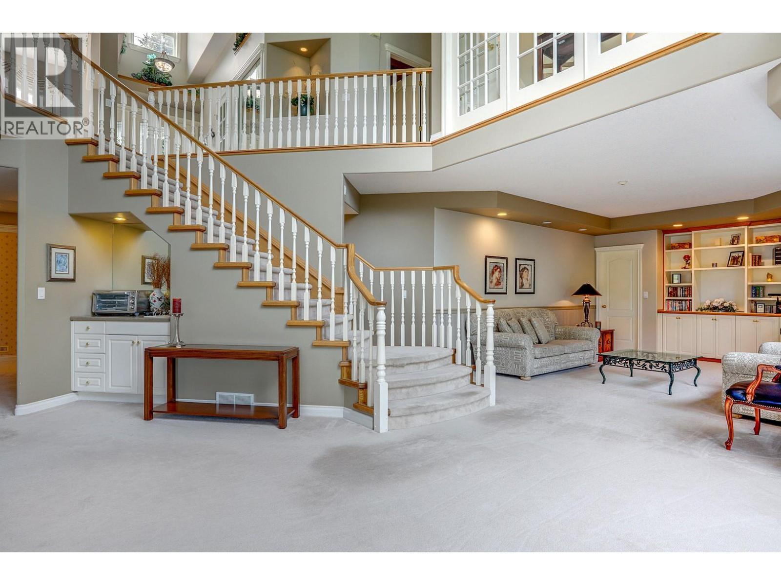 1101 Phoenix Drive, Vernon, BC - Indoor Photo Showing Other Room