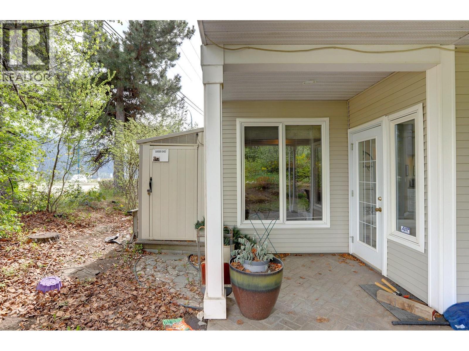 1101 Phoenix Drive, Vernon, BC - Outdoor With Deck Patio Veranda With Exterior