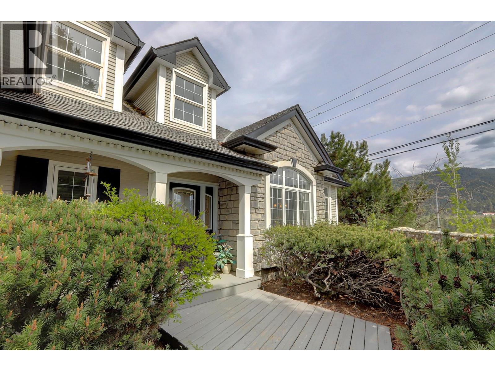 1101 Phoenix Drive, Vernon, BC - Outdoor With Deck Patio Veranda