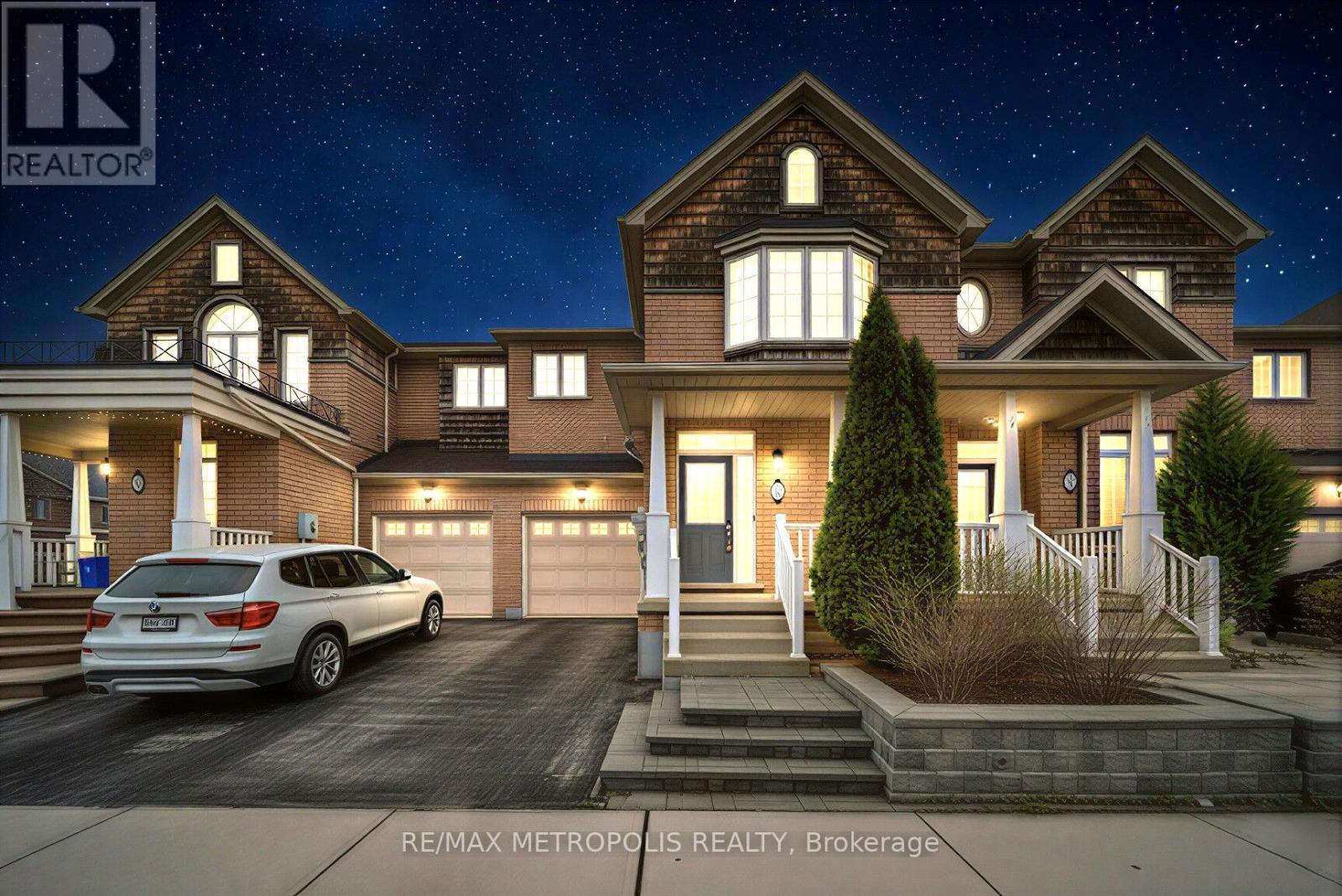 Front Entrance - 5 Westhampton Way, Hamilton, ON - Outdoor With Facade