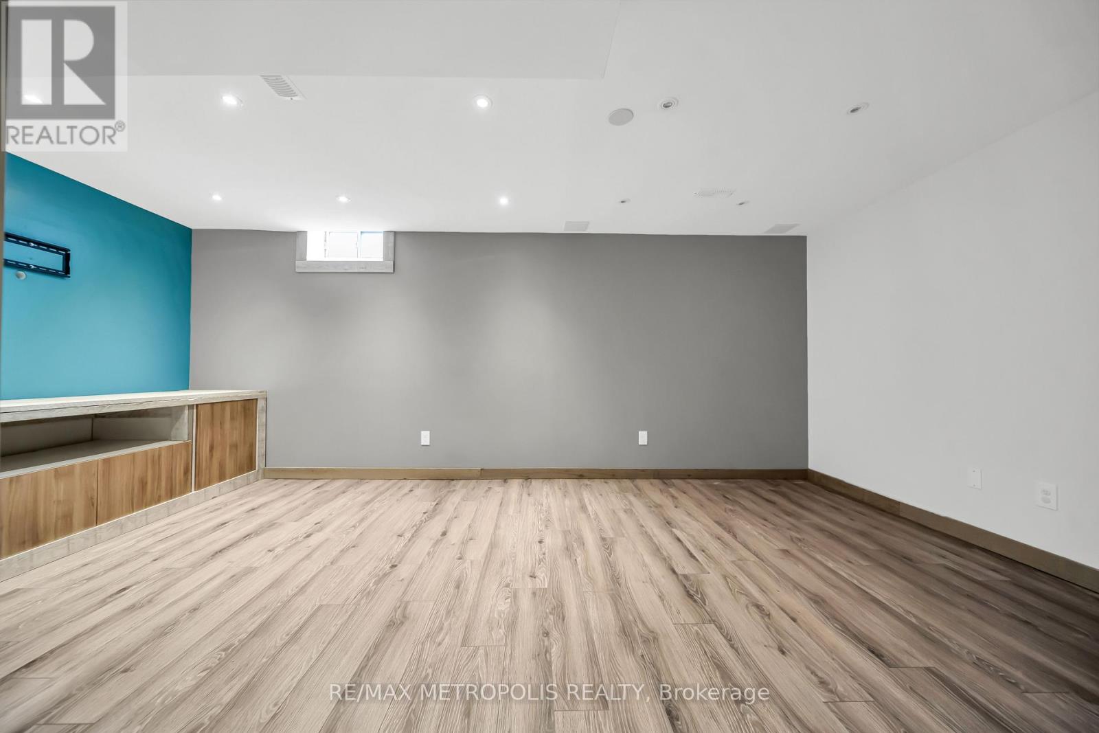 Basement - Rec Room - 5 Westhampton Way, Hamilton, ON - Indoor Photo Showing Other Room