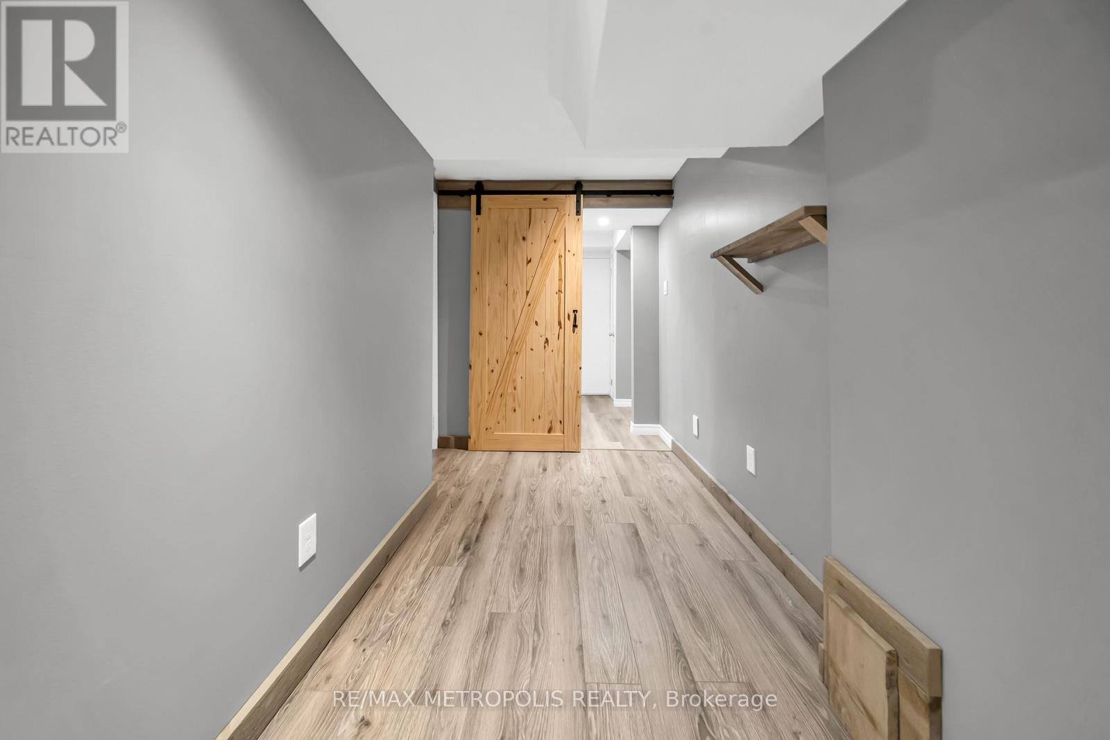 Basement - Hallway - 5 Westhampton Way, Hamilton, ON - Indoor Photo Showing Other Room
