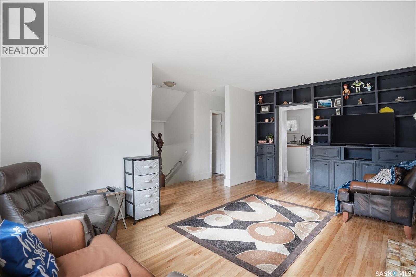 2543 Garnet Street, Regina, SK - Indoor Photo Showing Living Room