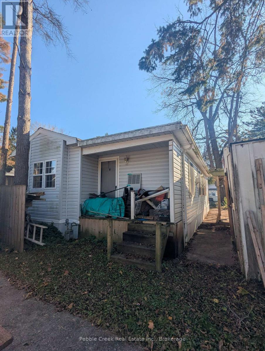 E8 Hickory - 77794 Orchard Line, Central Huron (Goderich), ON