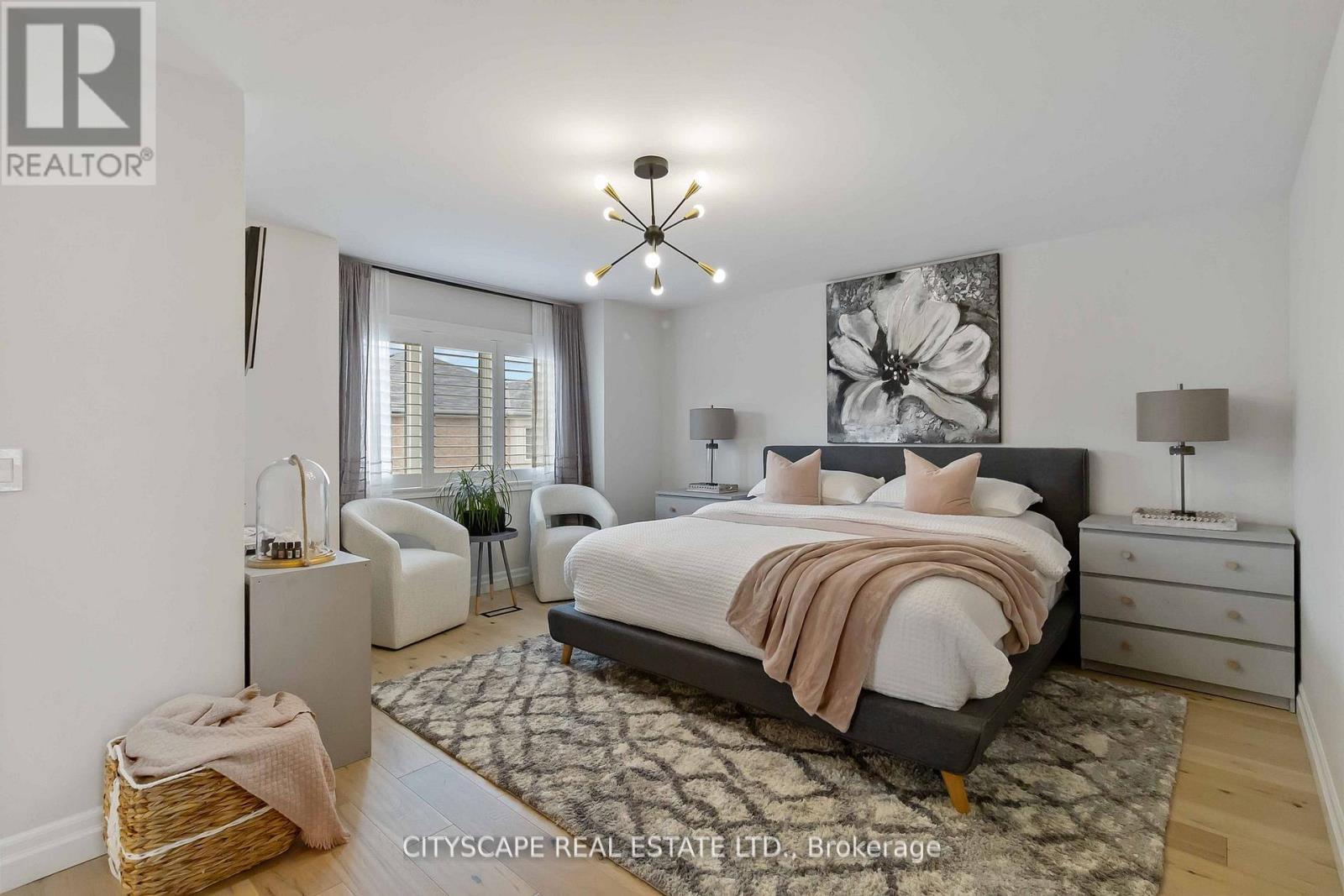 4269 Vivaldi Road, Burlington, ON - Indoor Photo Showing Bedroom
