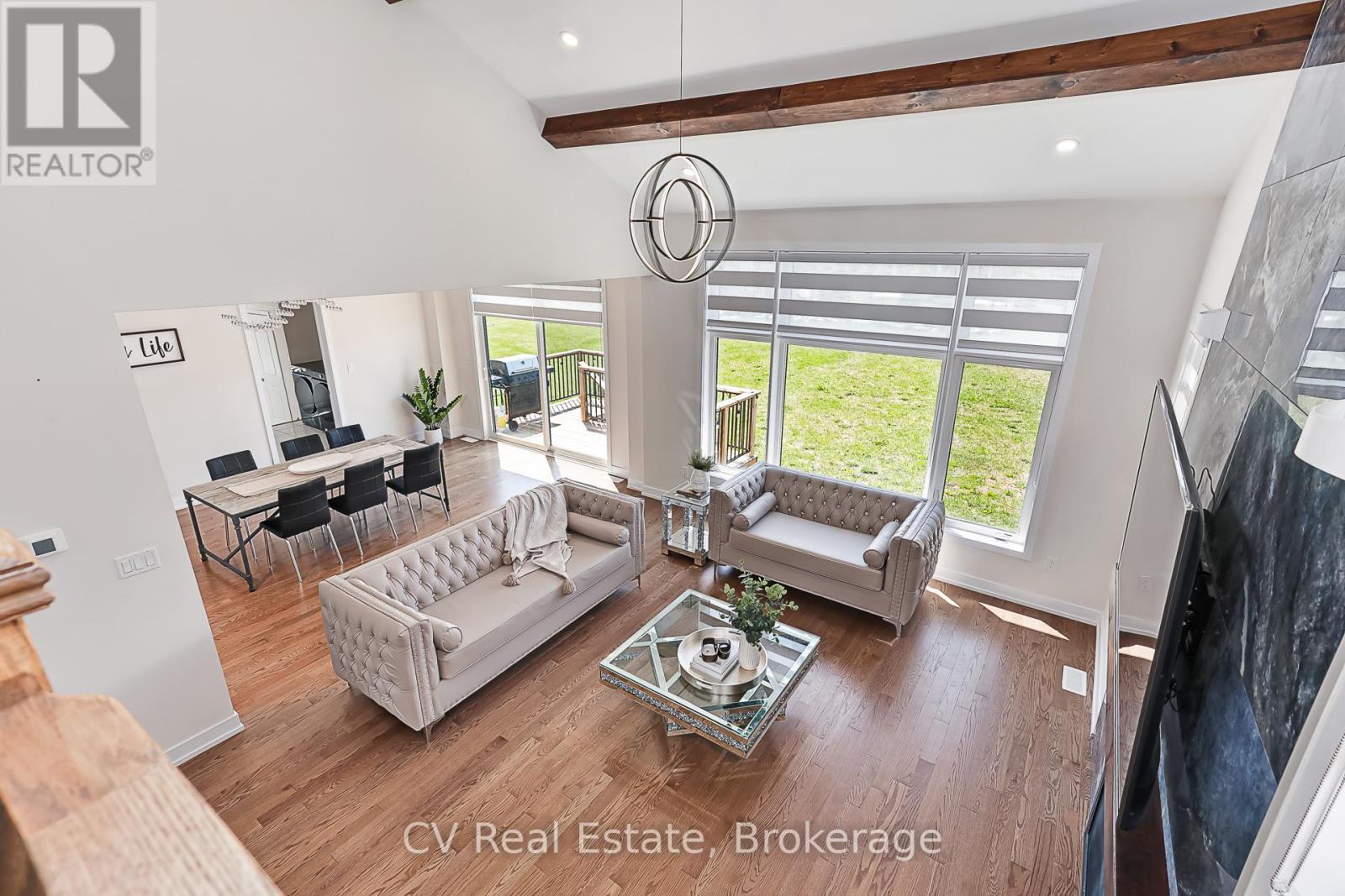 111 Stoneleigh Drive, Blue Mountains, ON - Indoor
