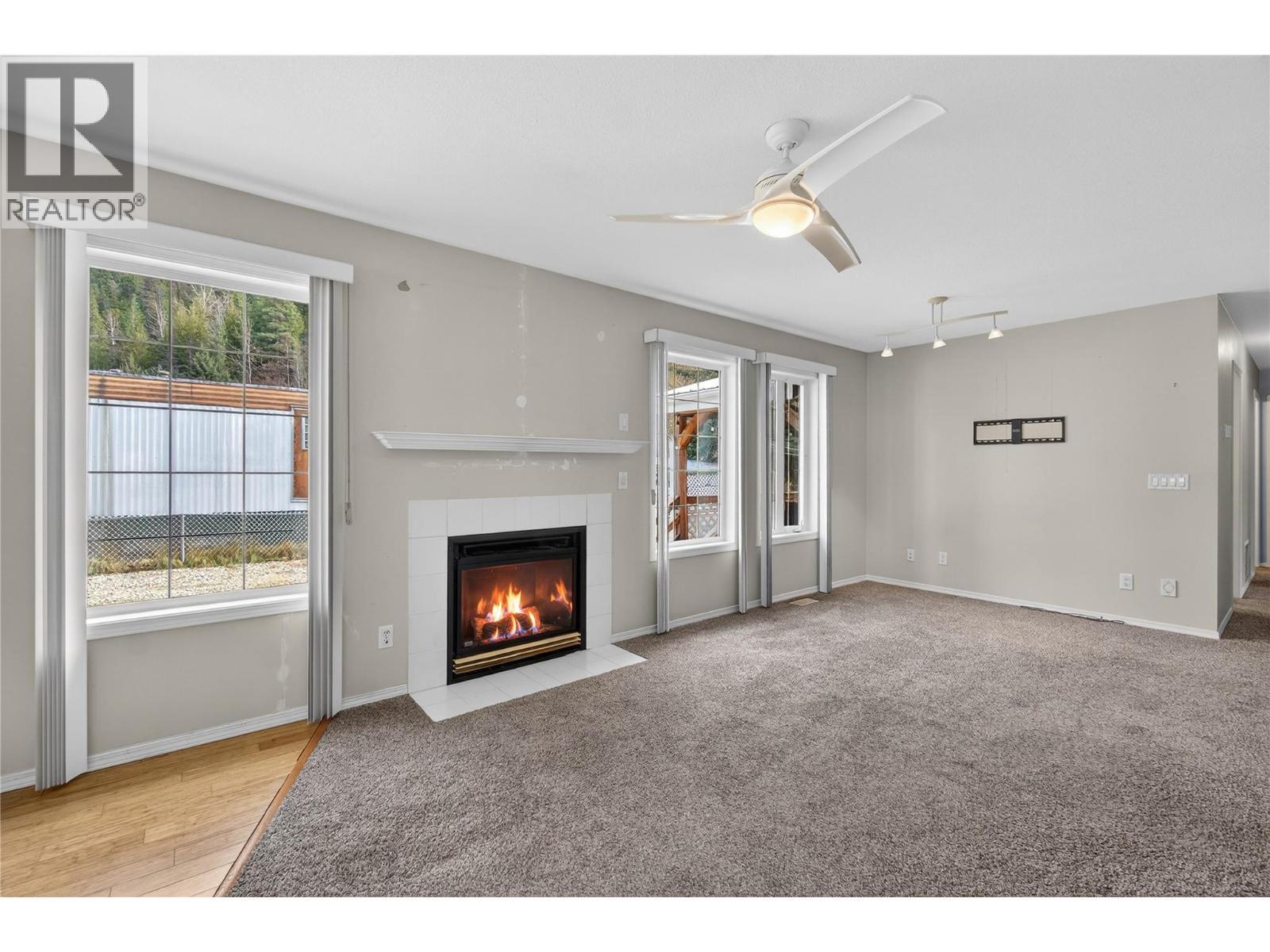 5 Bc97A Highway Unit# 11, Sicamous, BC