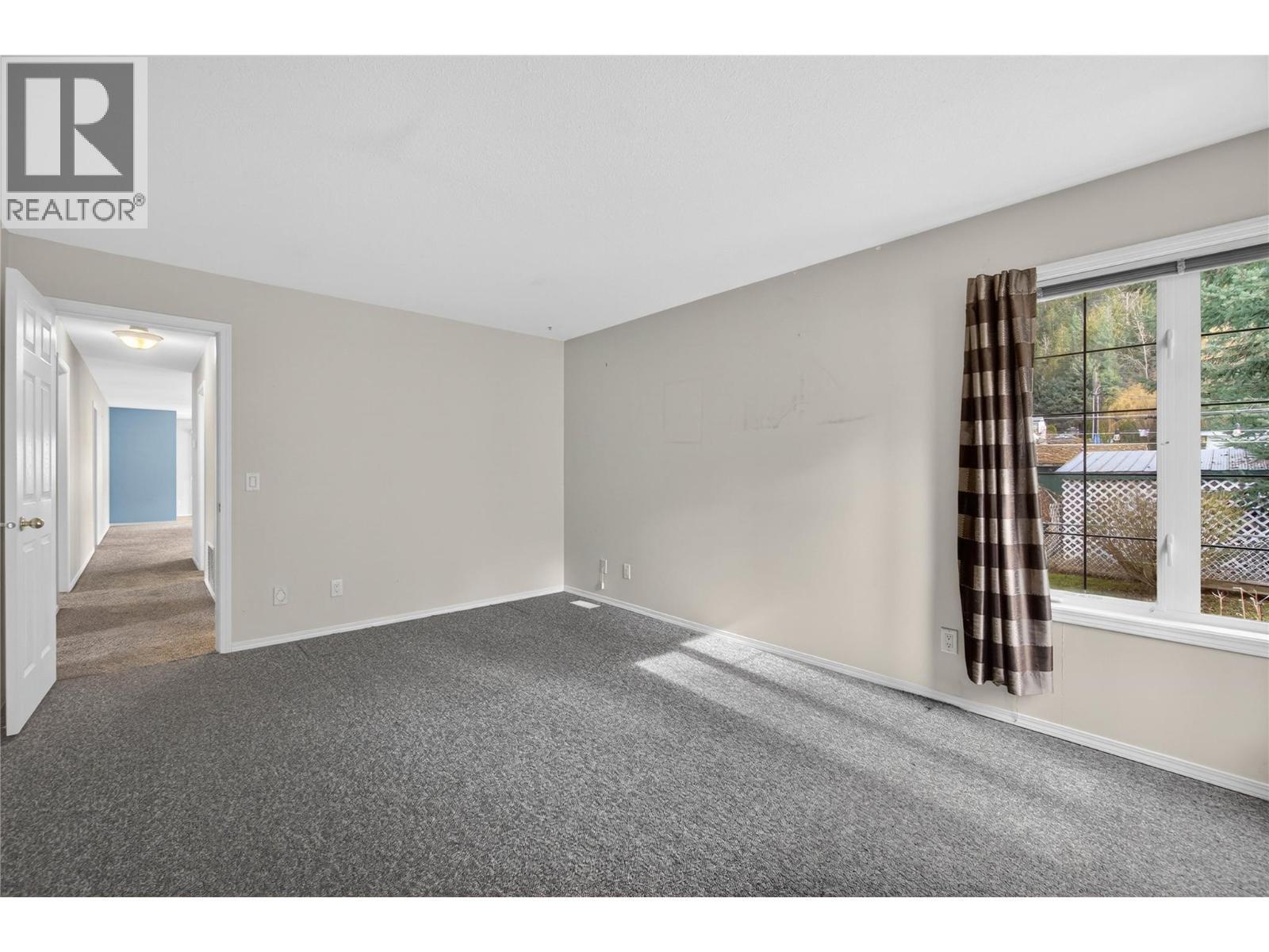 5 Bc97A Highway Unit# 11, Sicamous, BC