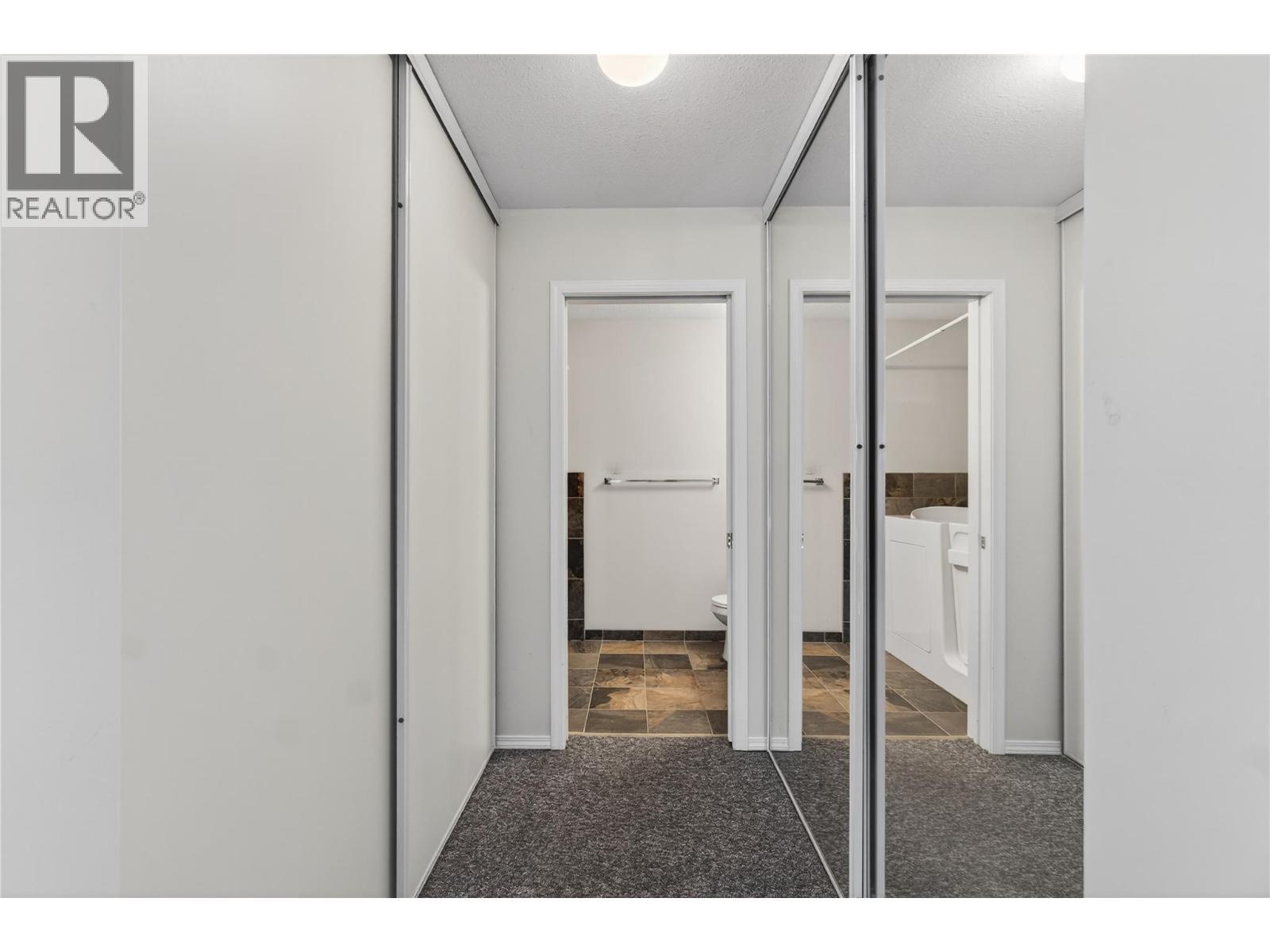5 Bc97A Highway Unit# 11, Sicamous, BC
