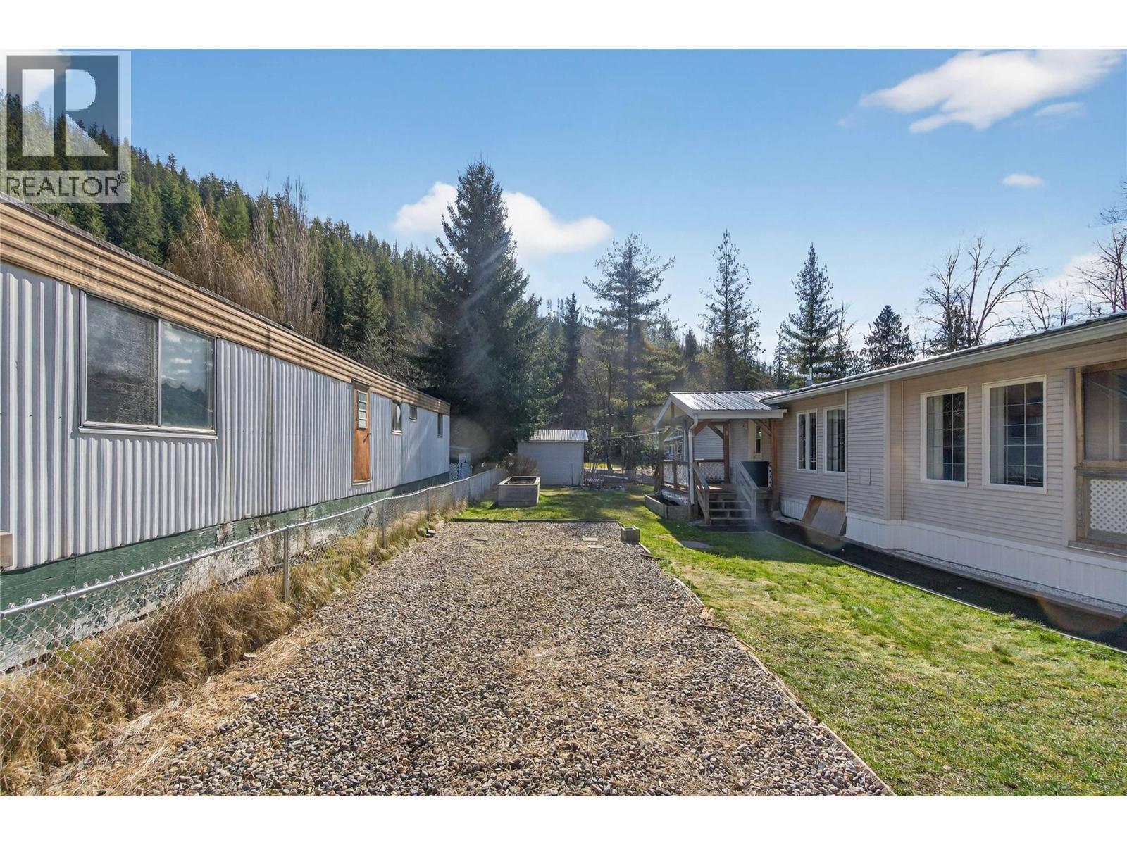 5 Bc97A Highway Unit# 11, Sicamous, BC