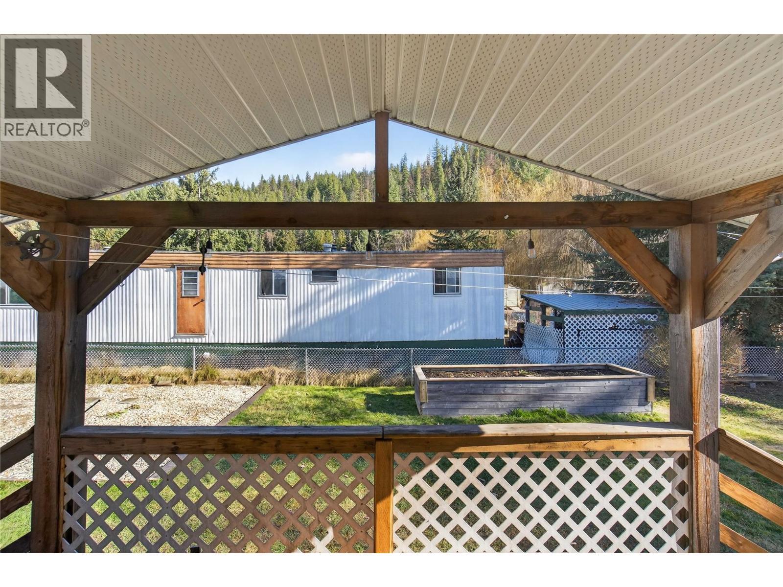 5 Bc97A Highway Unit# 11, Sicamous, BC