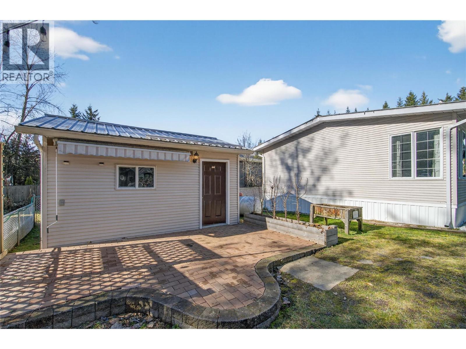 5 Bc97A Highway Unit# 11, Sicamous, BC
